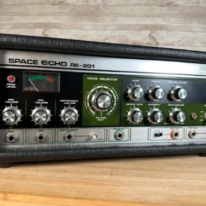 Roland RE-201 Space Echo Used