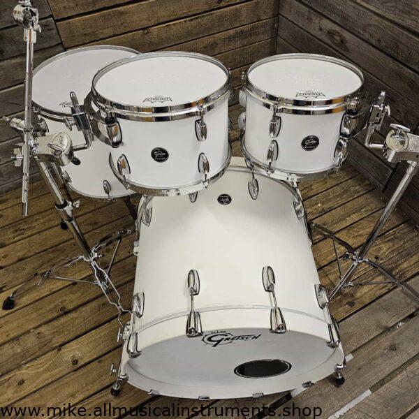 Drum Kit Gretsch Renown Maple, Satin White USED