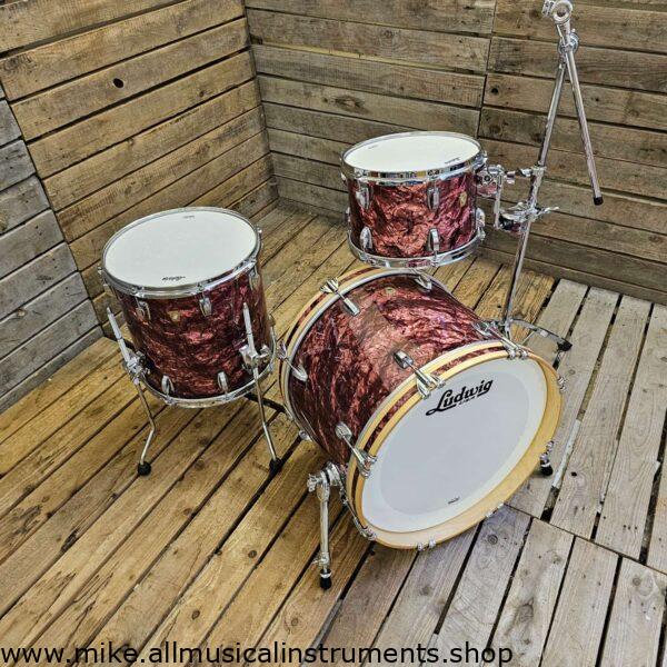 Ludwig Classic Maple Drum Kit, Burgundy Pearl Ltd Edition USED5