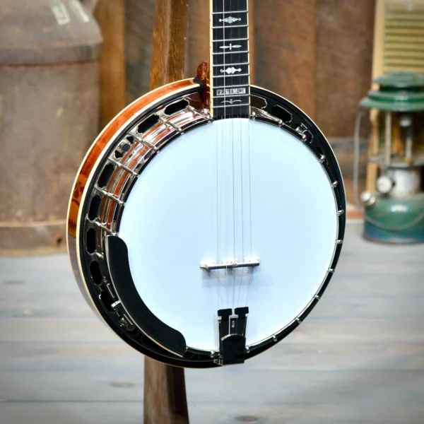 Gold Tone Mastertone™ OB-3 “Twanger” 5-String Bluegrass Banjo With Case